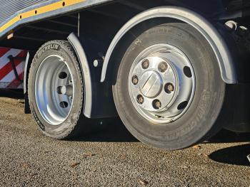 Scania R410 6x2 / RETARDER + NOOTEBOOM DIEPLADER